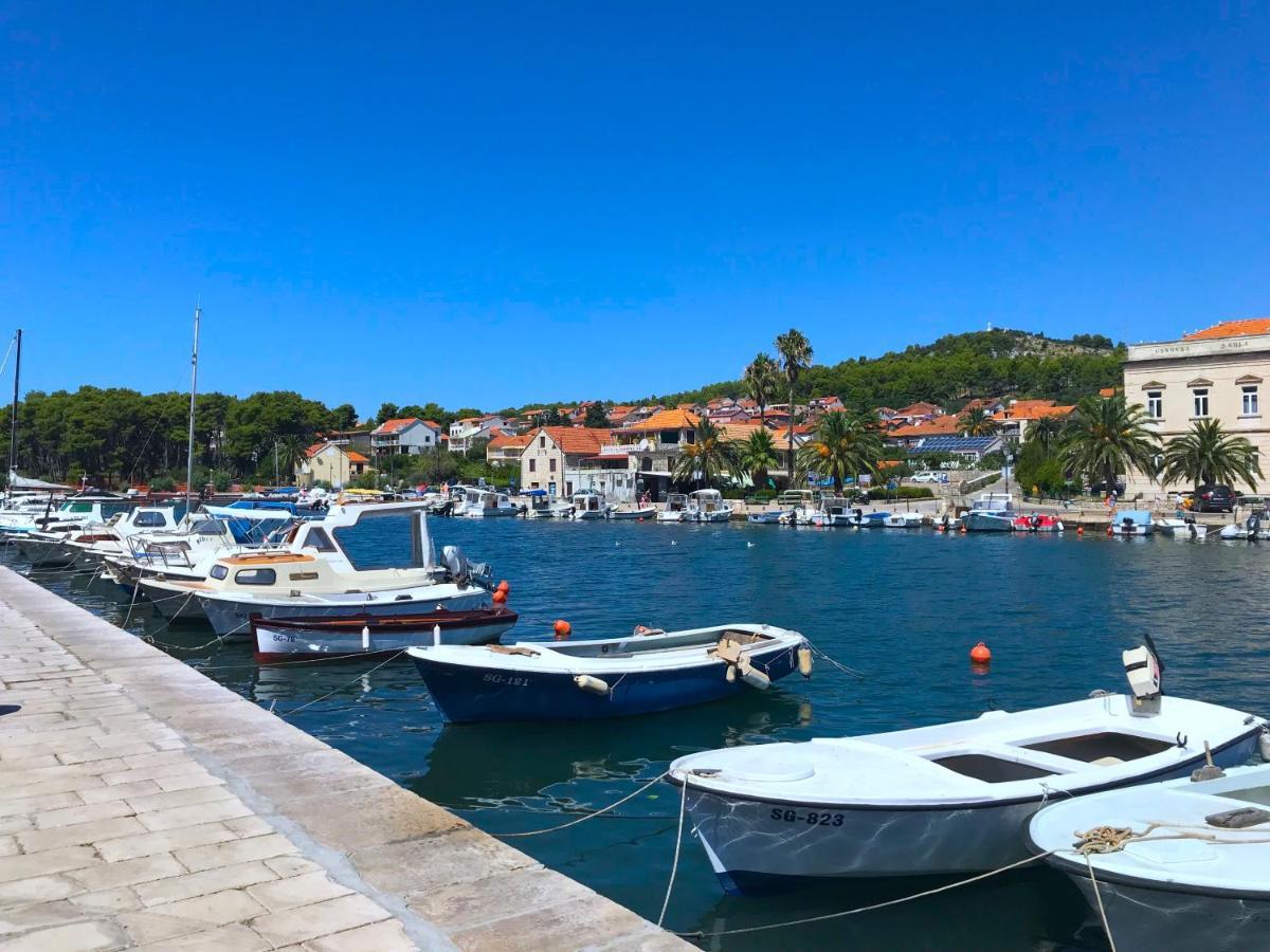 Olive Tree Lejlighed Stari Grad  Eksteriør billede